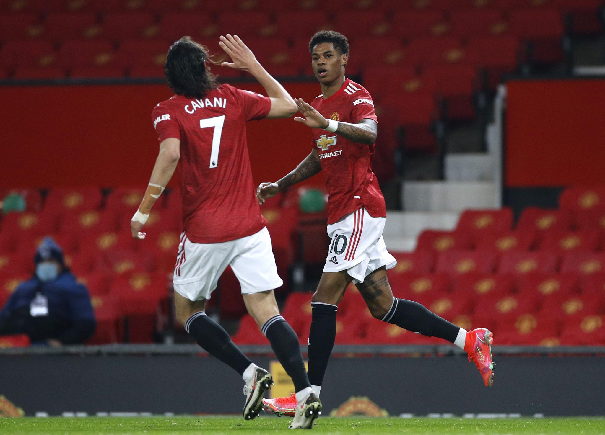 而是其背后 而是其背后